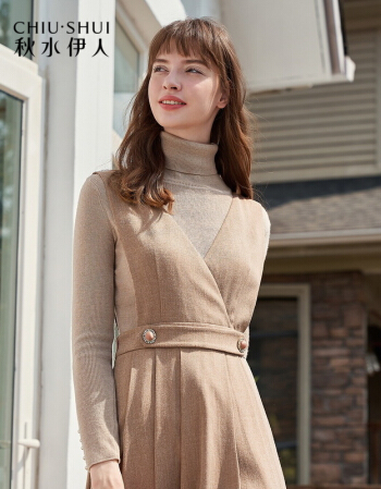 秋水伊人背带裙气质时尚简约轻奢款复古风伞裙女